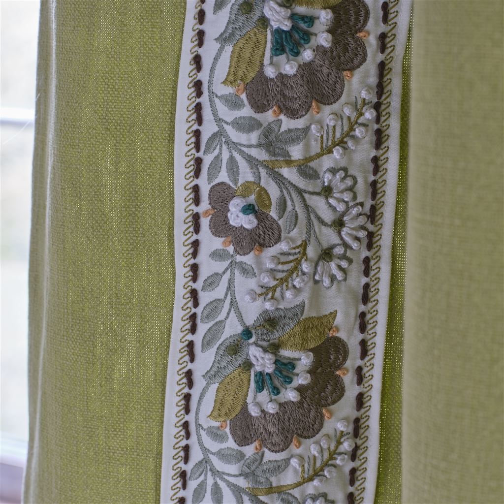 Enamel Flower Celadon