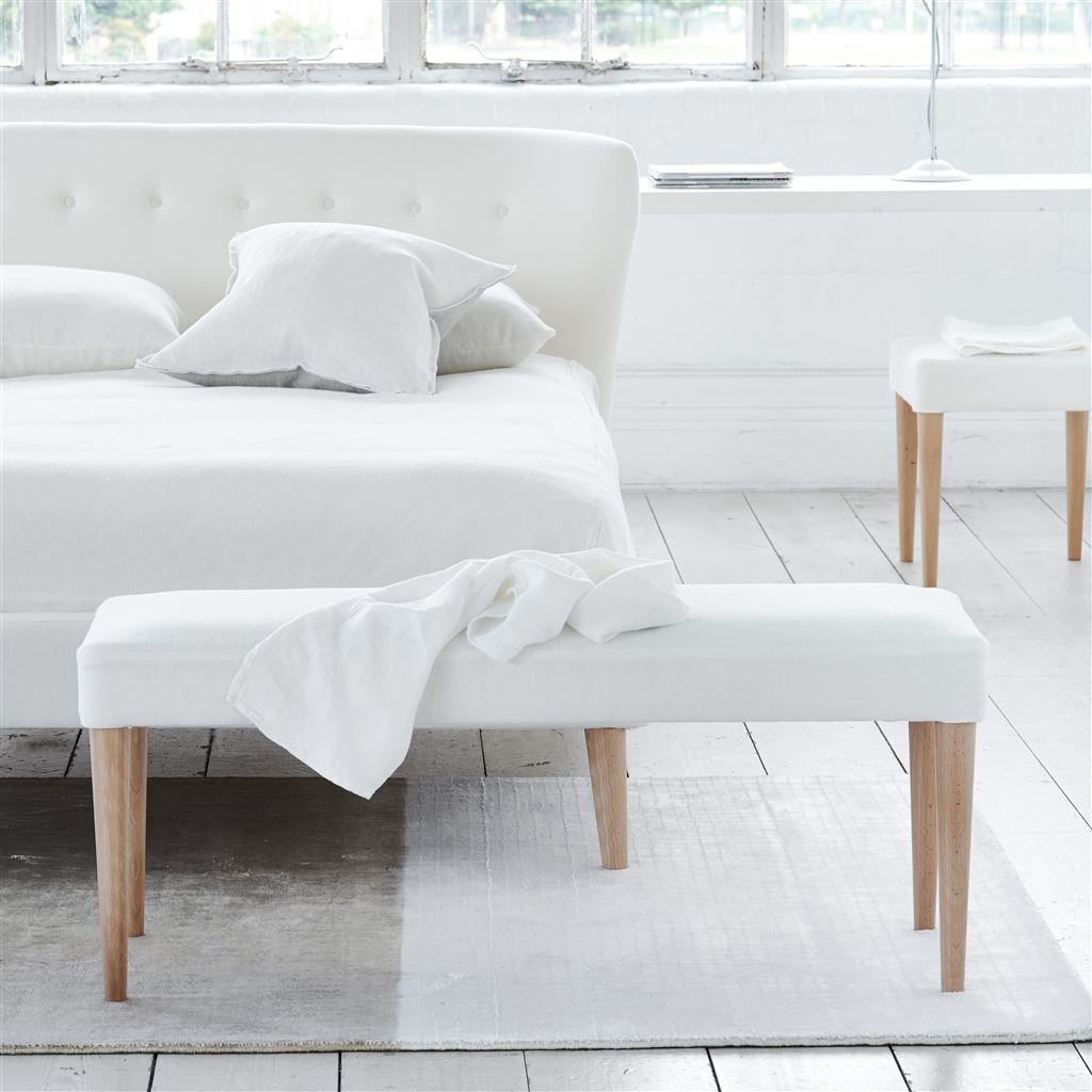 Otto Medium Ottoman