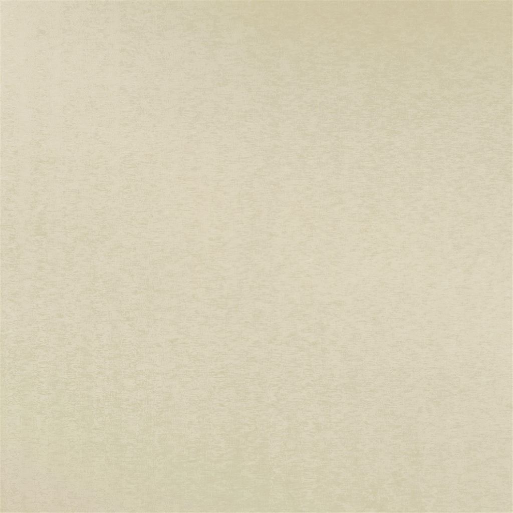 clotilde moire - pearl
