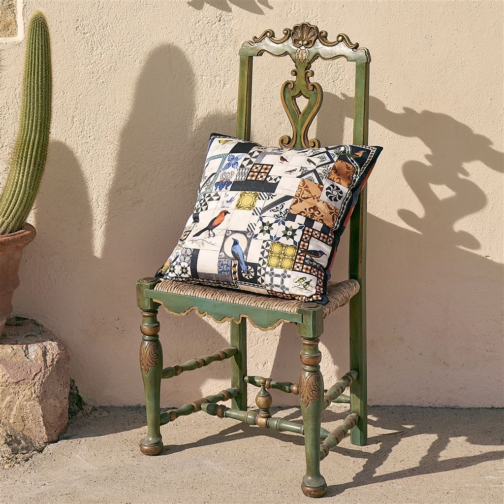Lisboa Spring Tomate Decorative Pillow 