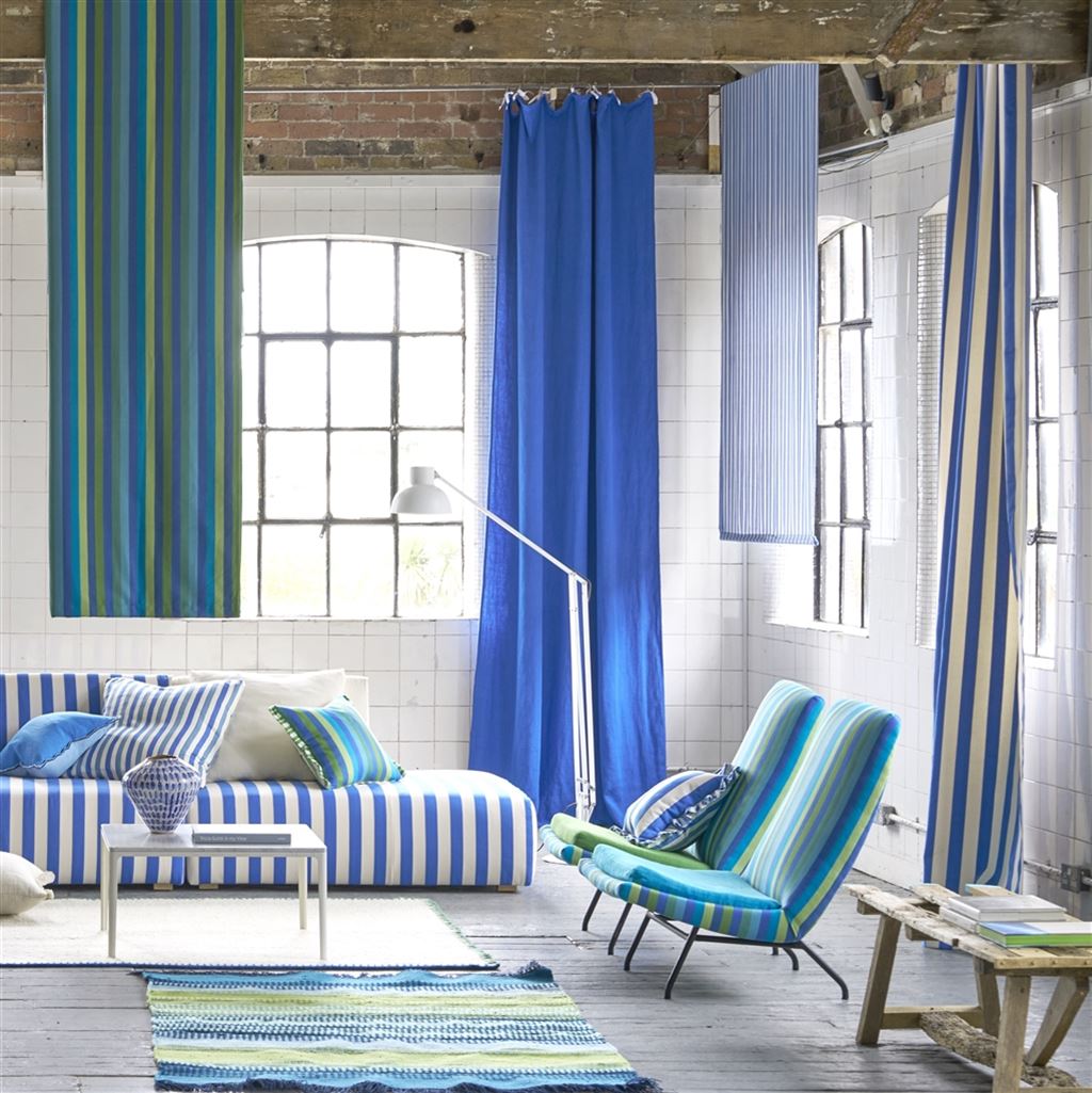 DRESSING YOUR WINDOWS