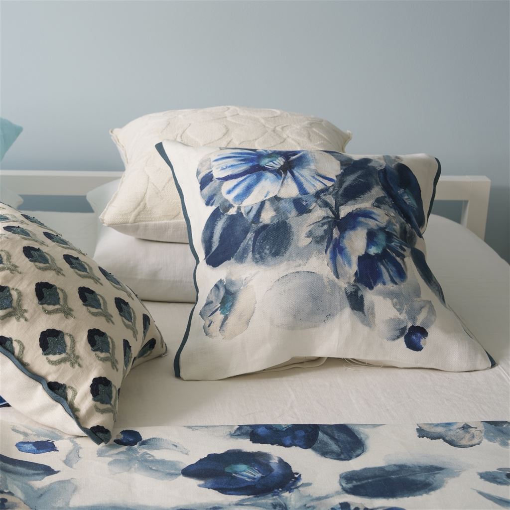 Camellia Indigo Cushion