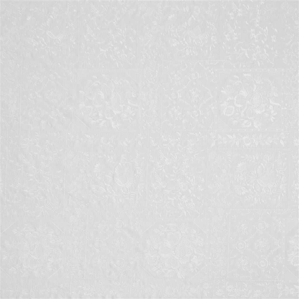 williston embroidery - white