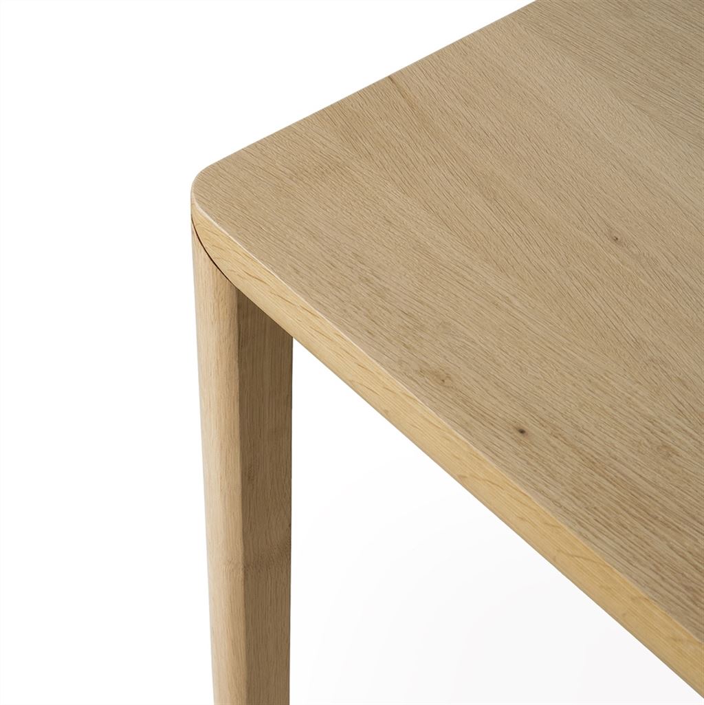 Air Dining Table