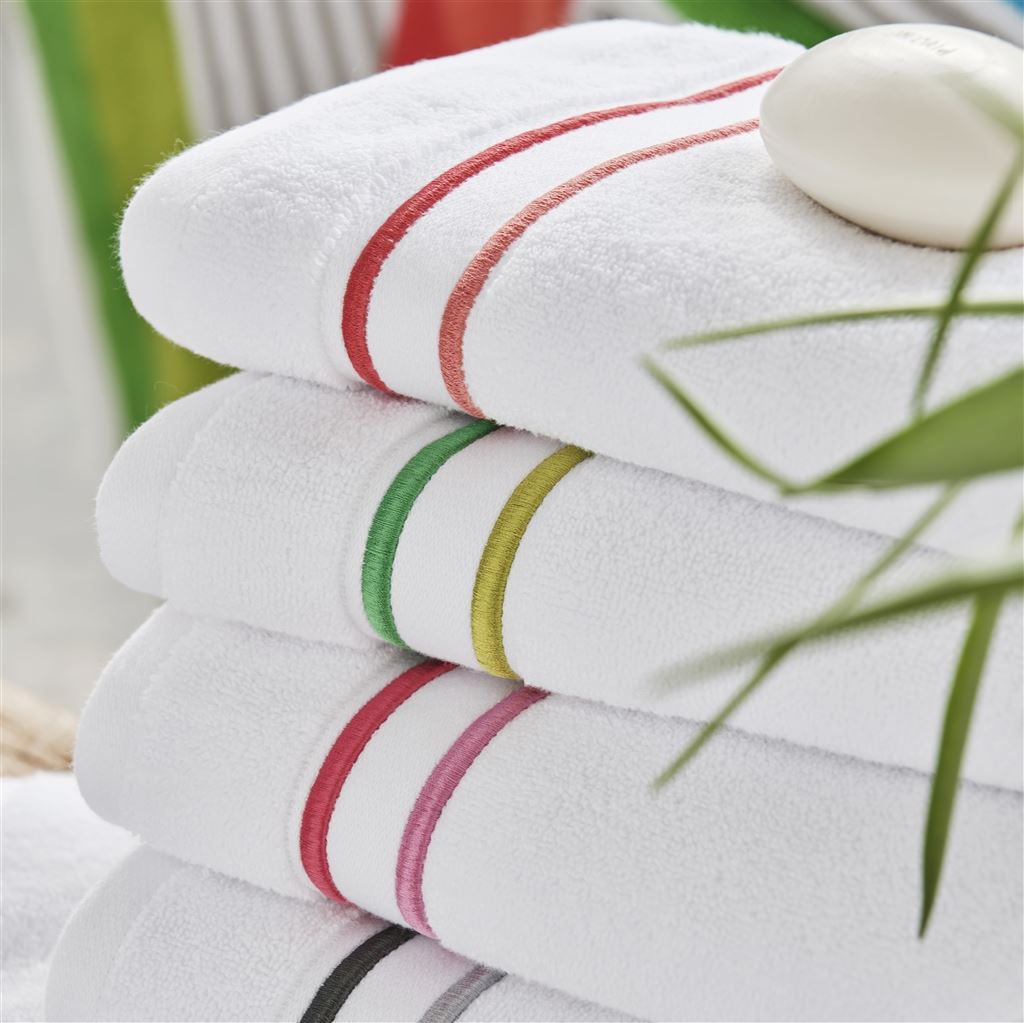 Astor Coral Pink Towels