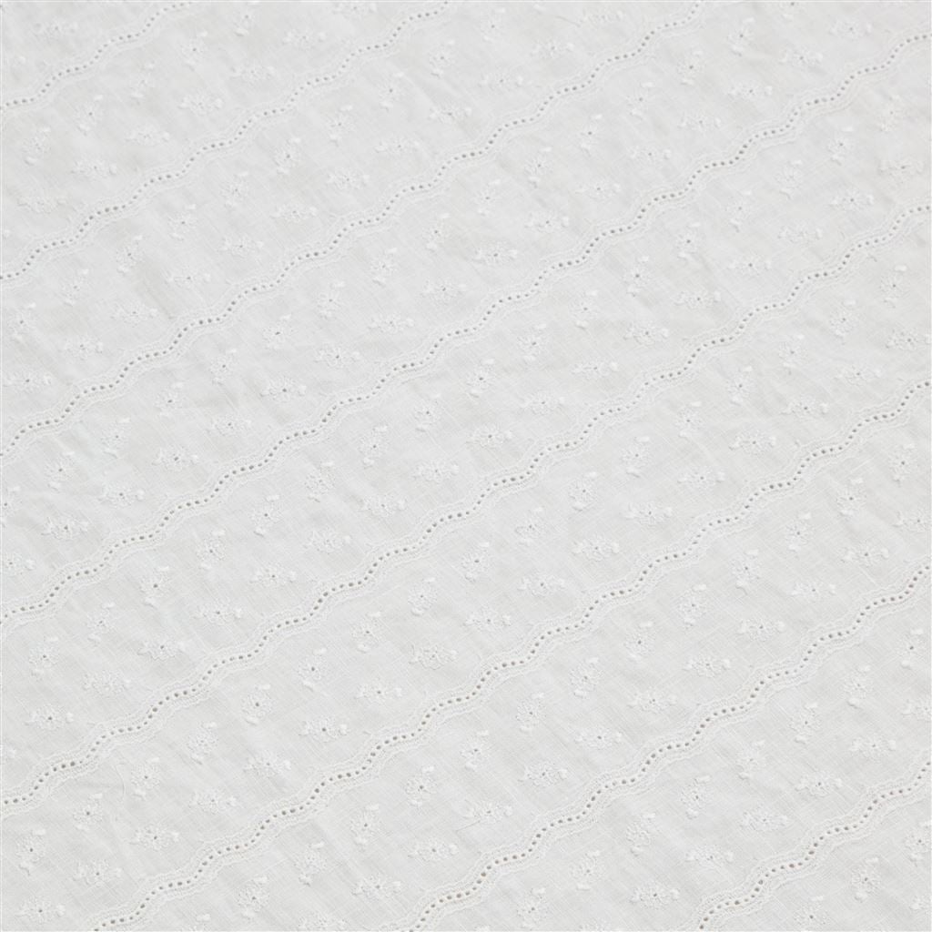 Vineyard Eyelet White