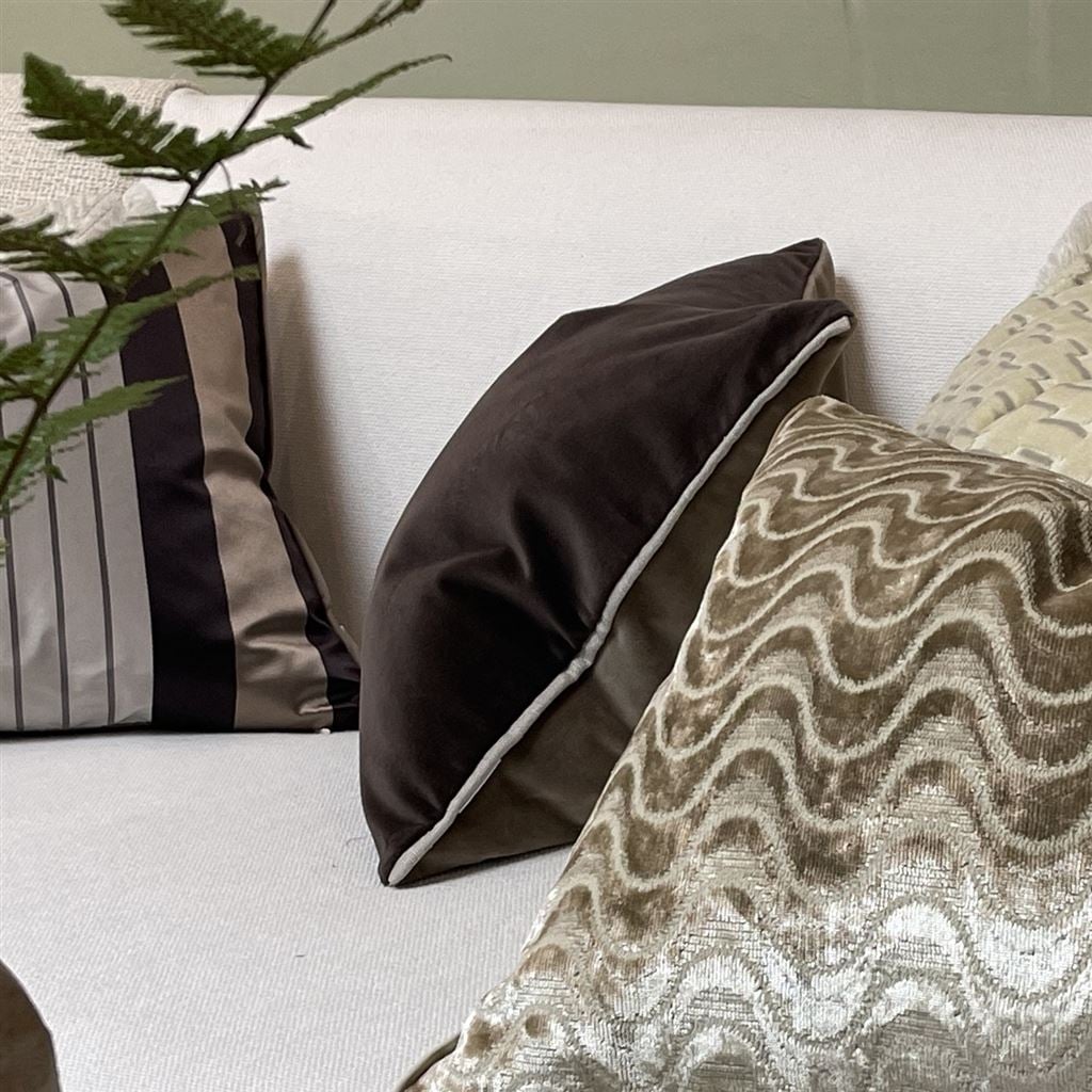 Varese Moleskin & Roebuck Cushion