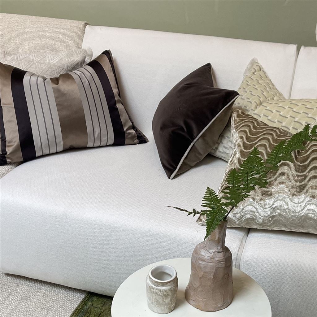 Varese Moleskin & Roebuck Cushion