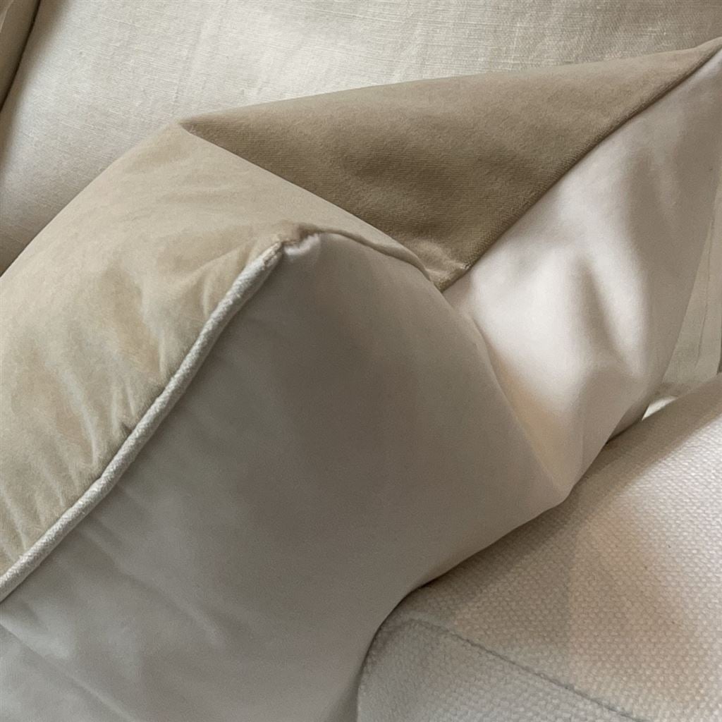 Varese Linen & Chalk Cushion