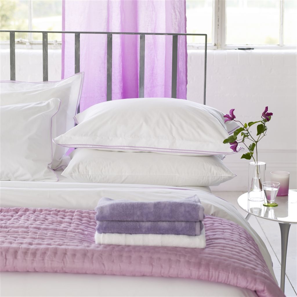 COUETTE ET TAIES D'OREILLER CHENEVARD DAMSON & MAGENTA