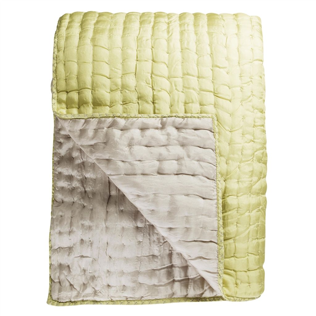 Chenevard Silver & Willow Standard Quilt