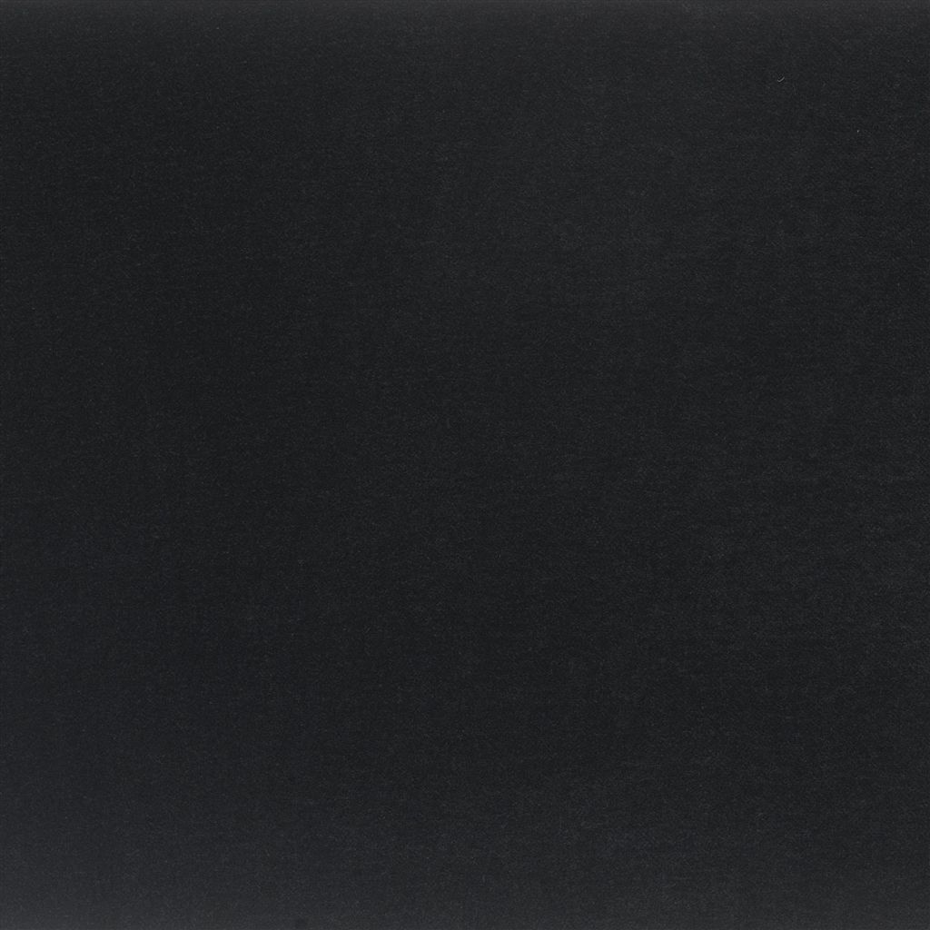 Royal Velvet - Ebony Cutting