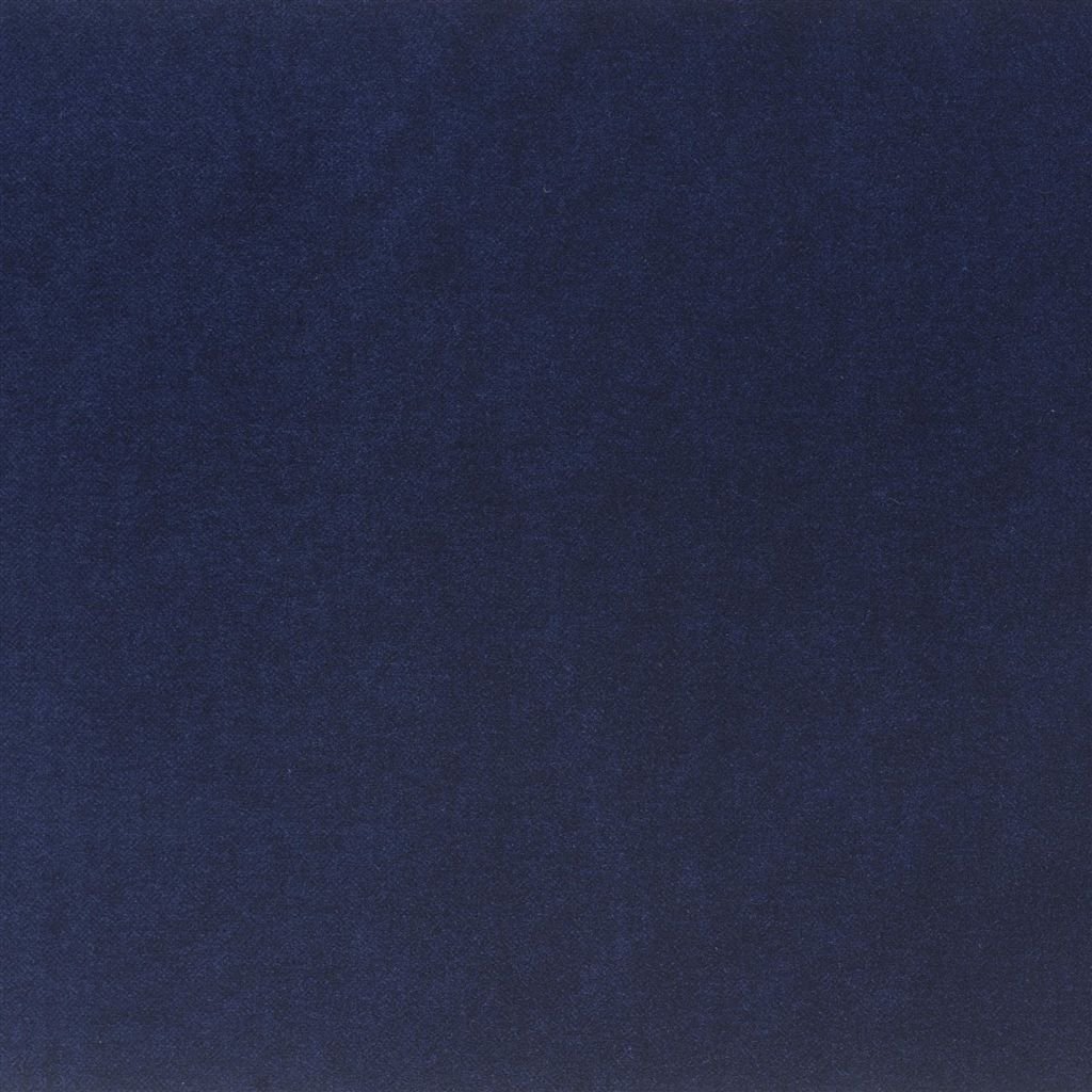 Royal Velvet - Sapphire Cutting