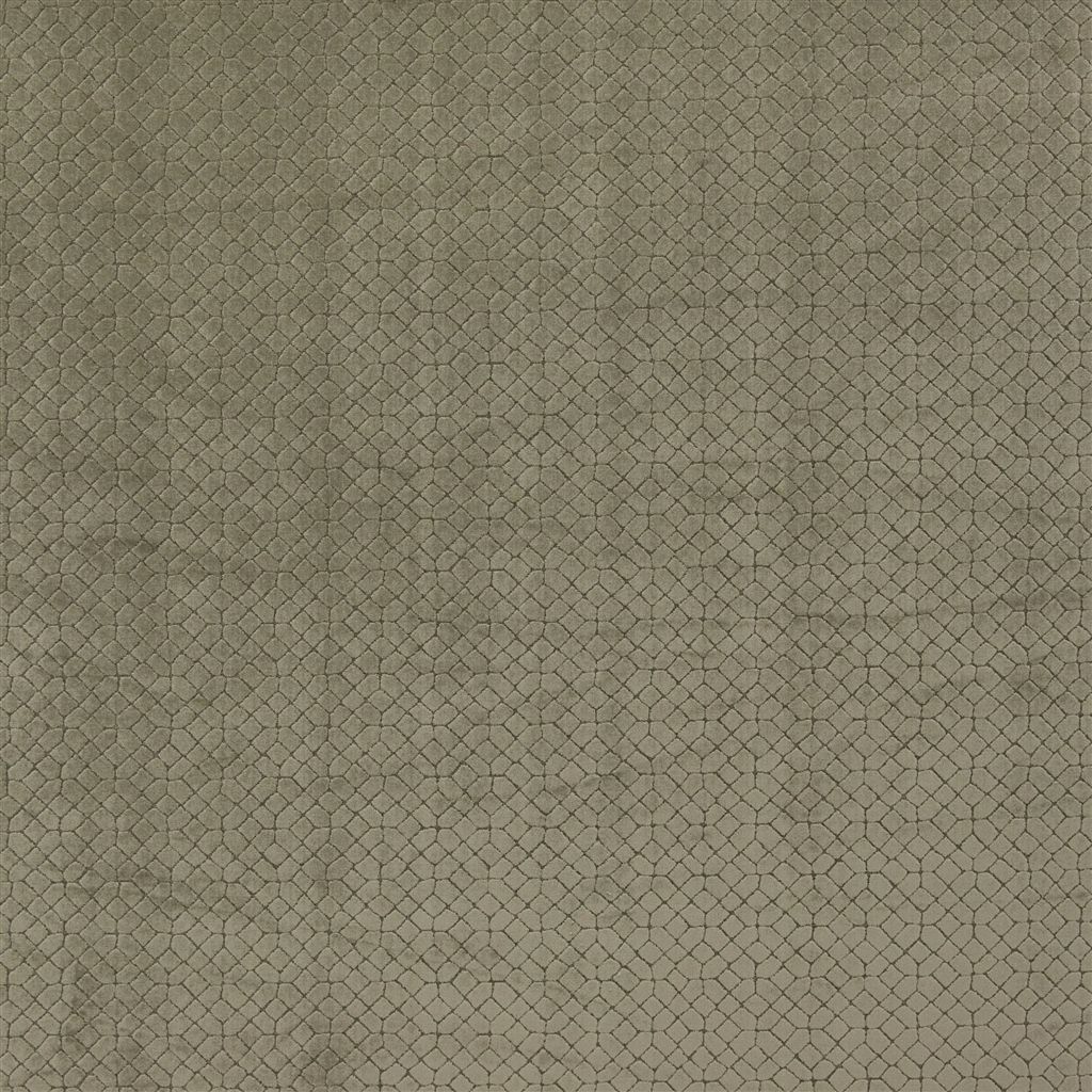 Riolo - Linen Cutting