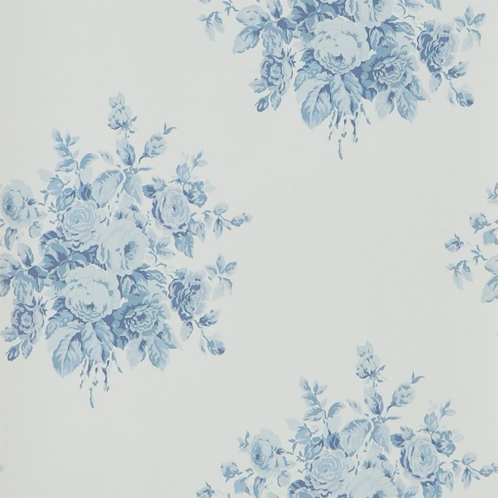 wainscott floral - sky