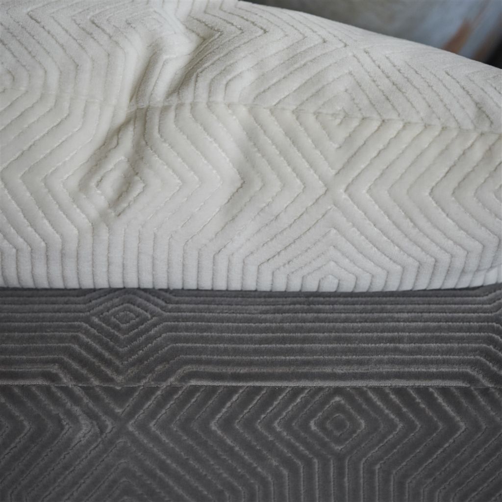 Roxburgh - Linen
