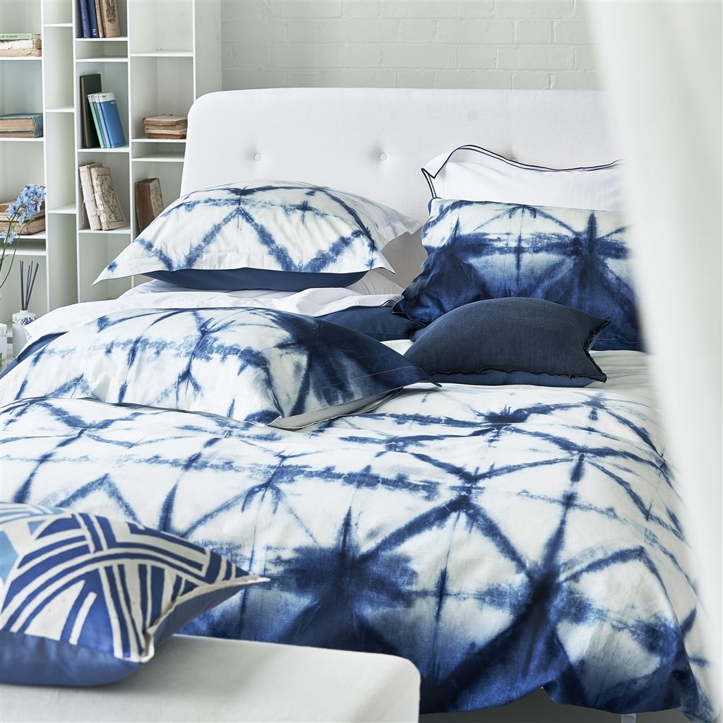 Seraya Indigo Bedding