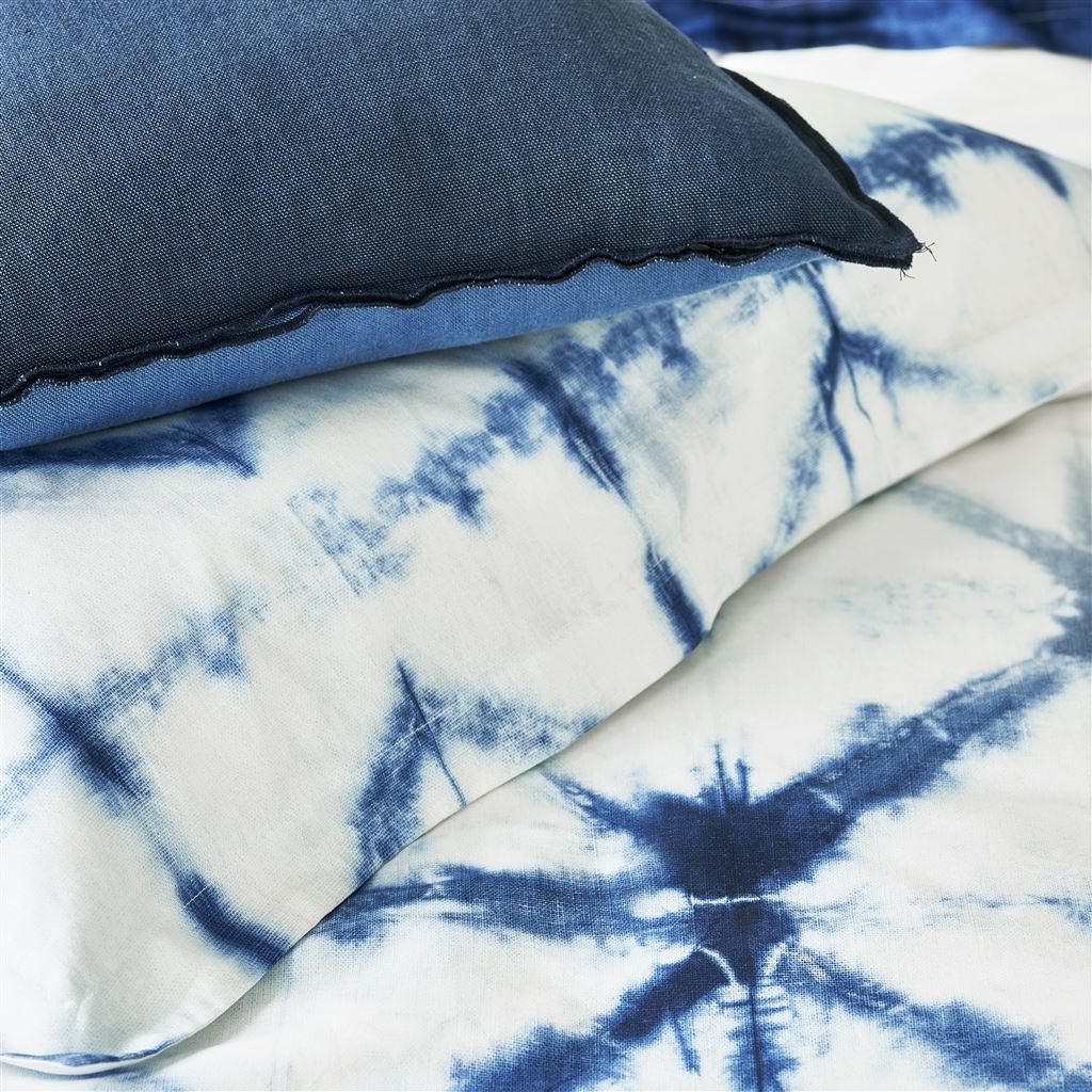 Seraya Indigo Bedding