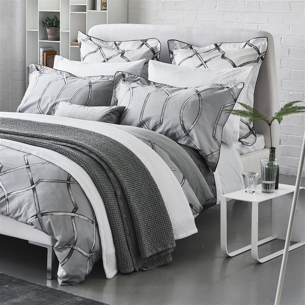 Rabeschi Alabaster Embroidered Sheets & Pillowcases