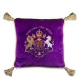 Coussin Buckingham Palace Purple Velvet