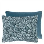 Elliottdale Delft Boucle Decorative Pillow