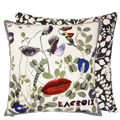 Dame Nature Printemps Decorative Pillow 