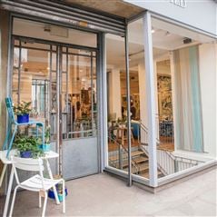 Designers Guild London flagship store showroom int