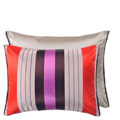 Joduri Magenta Cushion