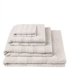 Towels | Lifestyle Gallery | Designers Guild