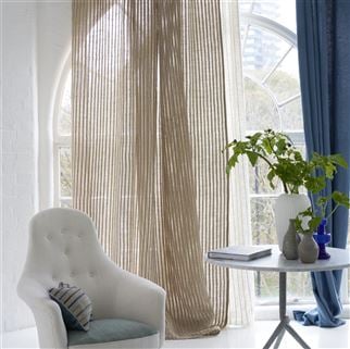 Wide-width curtain fabrics for large windows and s