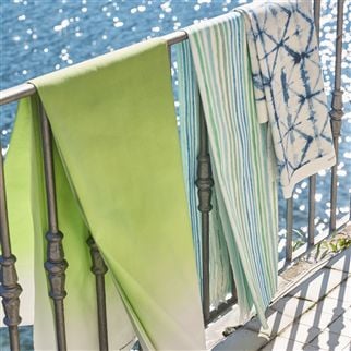 Plain and textured outdoor fabrics in easy neutral