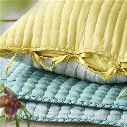 Chenevard Silver & Willow Quilts & Pillowcases