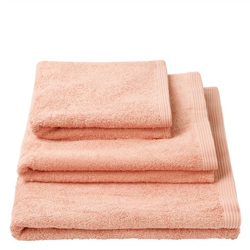Thirlmere Petal Towels
