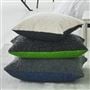 Coussin en laine bouclette Fontenoy Charcoal & Grass