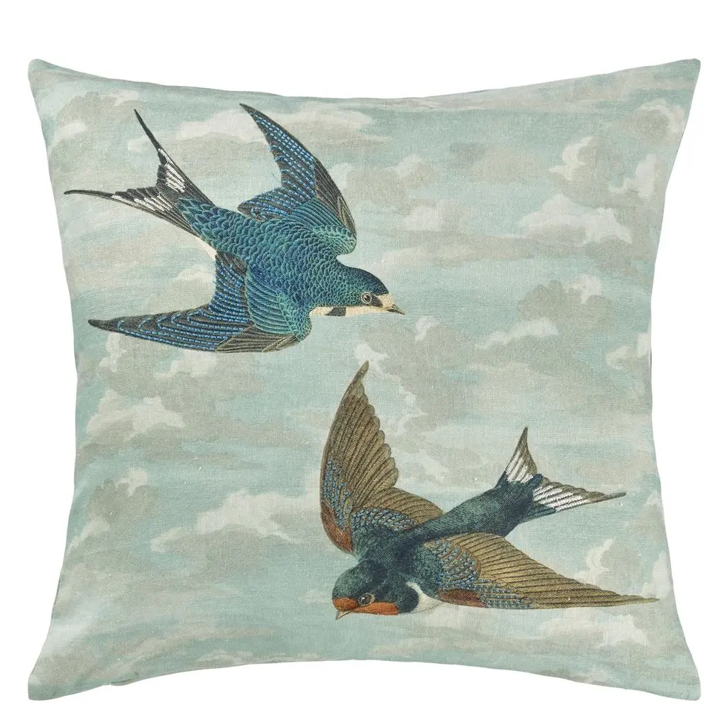 Chimney Swallows Sky Blue Kissen John Derian