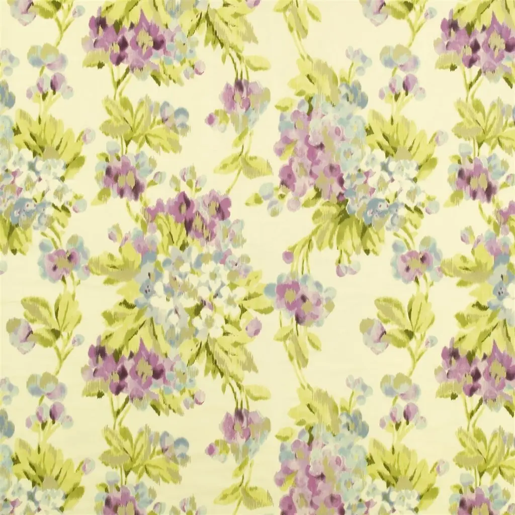 Rosamund - Heather Cutting
