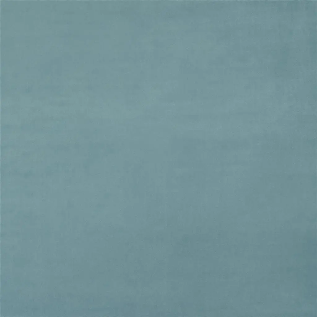 Dennise - Fjord Cutting