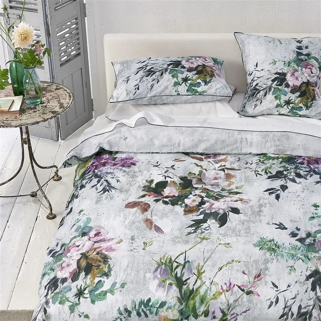 Aubriet Amethyst Bed Linen Designers Guild Aubriet Amethyst Bed Linen Designers Guild