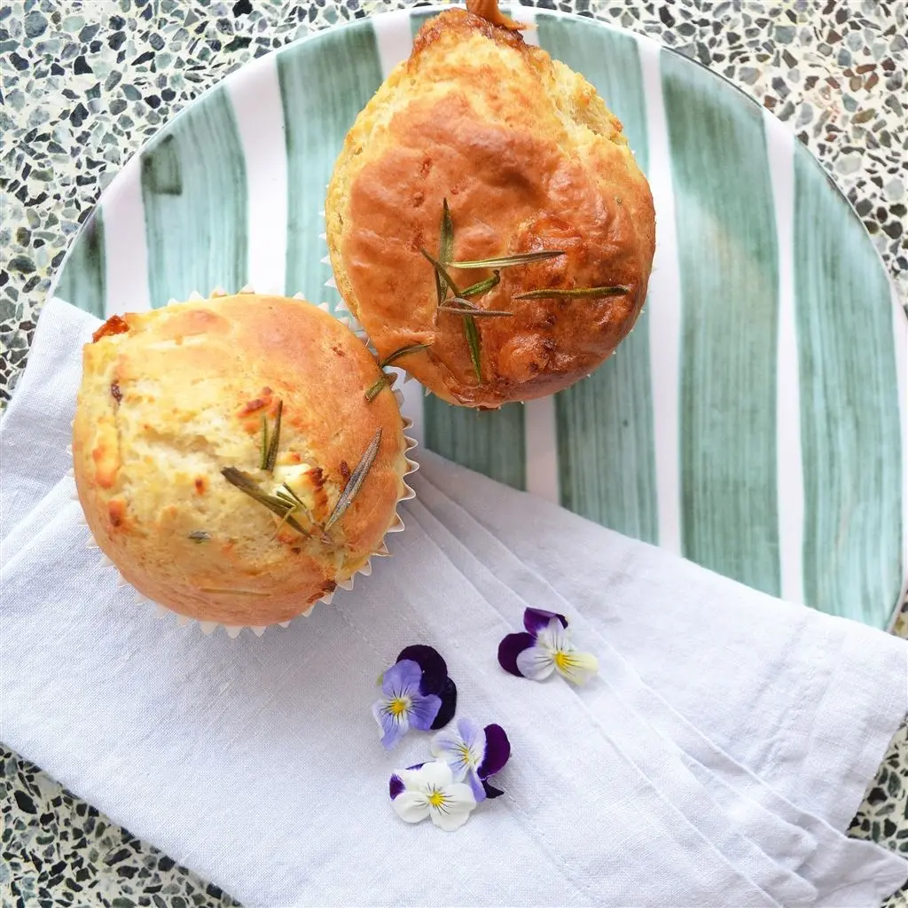 Cheese and spinach muffin recipe                                      