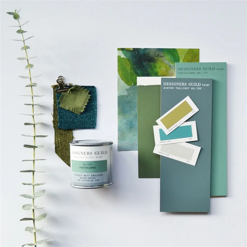 Moodboard: Winter evergreen                                           