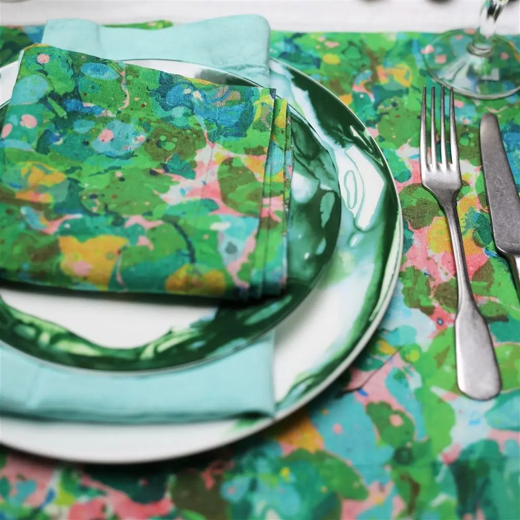 Delahaye Emerald Linen Table Cloth, Runner, Placemats & Napkins 