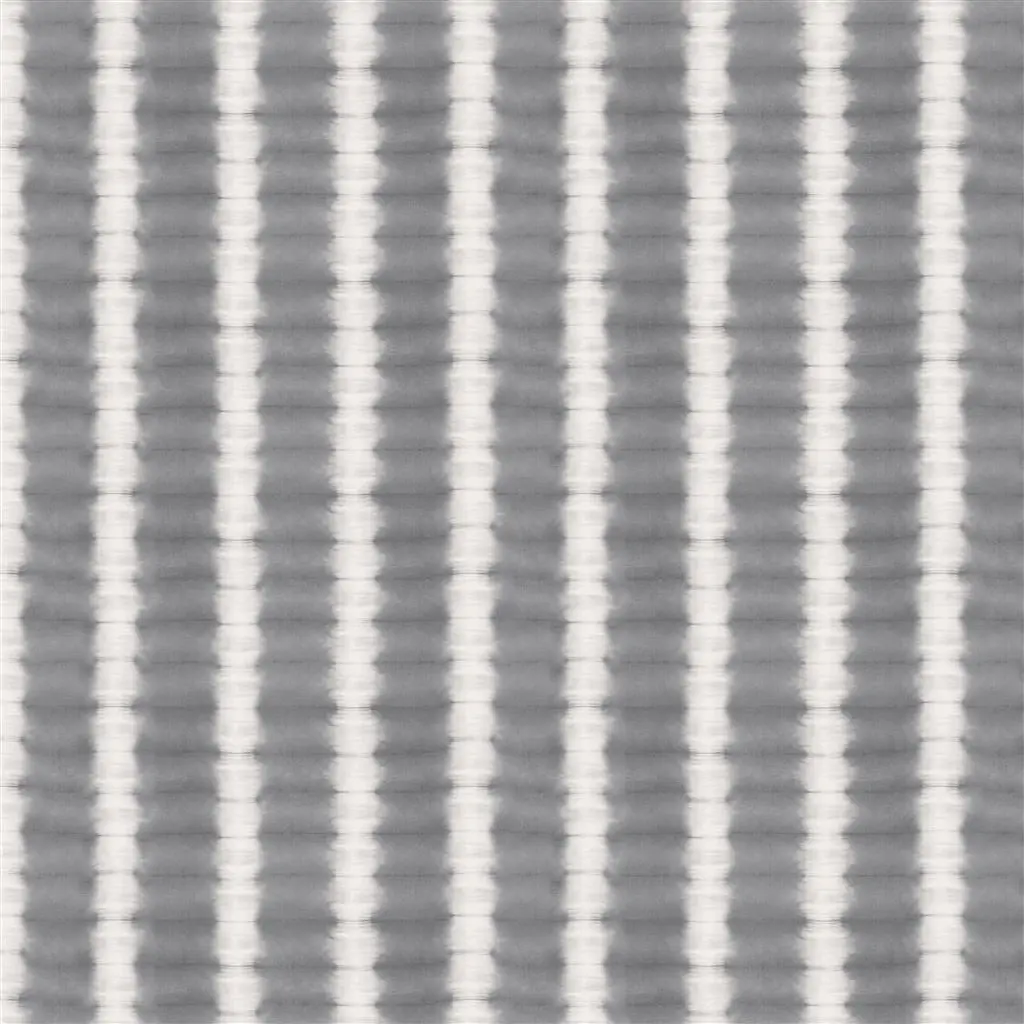 Savine Outdoor - Graphite Cutting