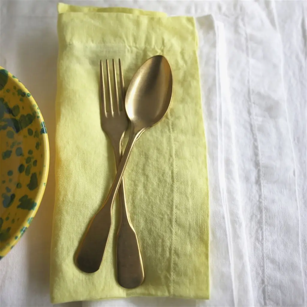 Lario Lemongrass Linen Placemats & Napkins