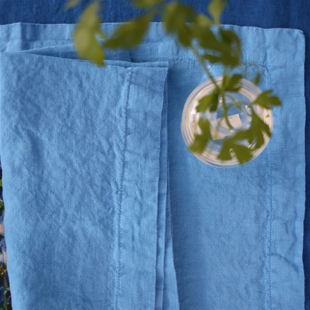 Lario Delft Linen Table Cloth, Runner, Placemats & Napkins 