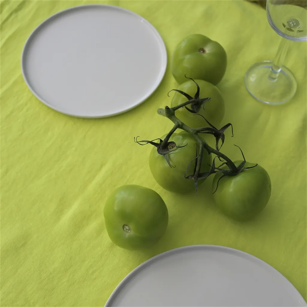 Lario Lemongrass Linen Placemats & Napkins