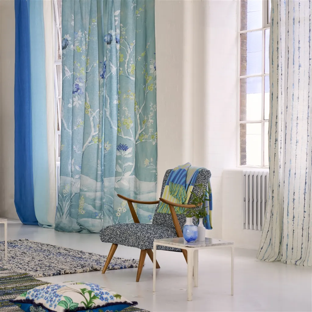 Manohari Alta Delft