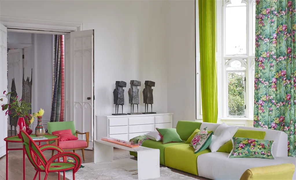 Moodboard: Spring brights                                             
