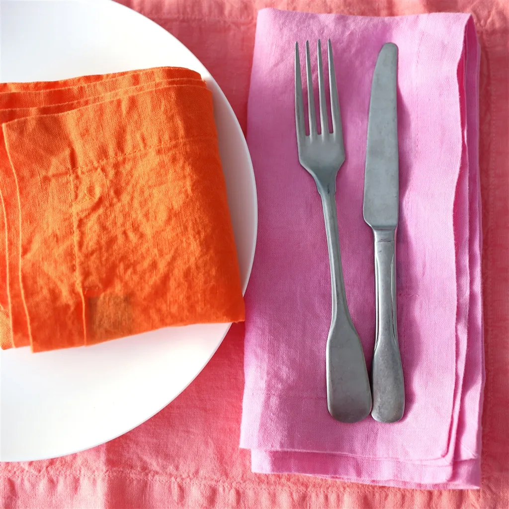 Lario Camelia Linen Table Cloth, Runner, Placemats & Napkins