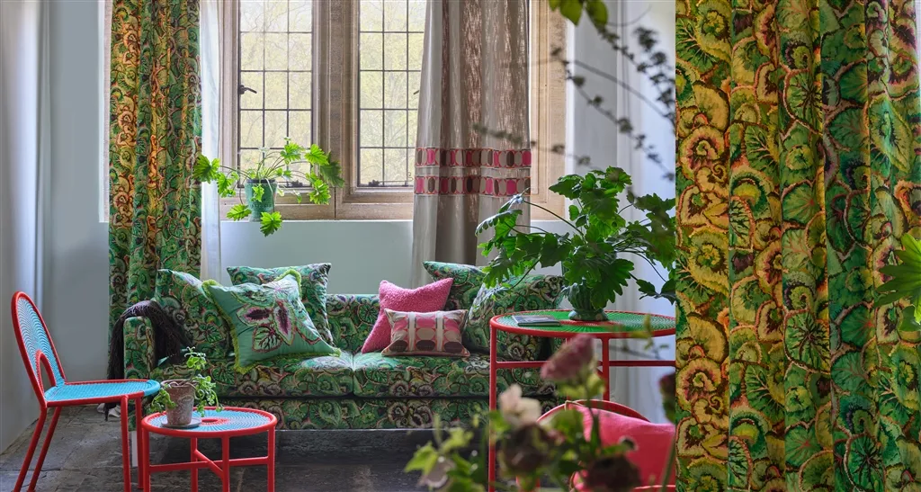 FLORAL UPHOLSTERY FABRICS