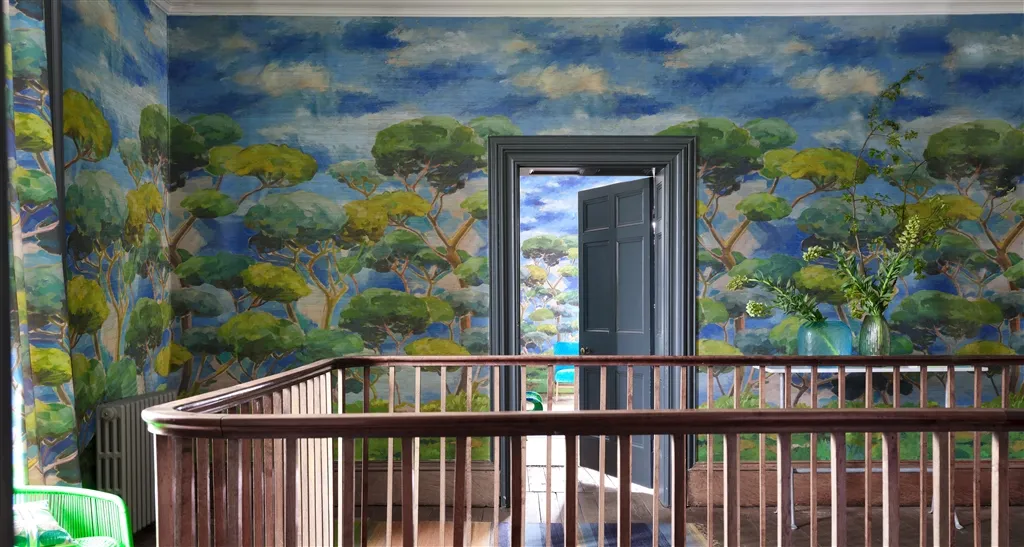 DESIGNERS GUILD WALLPAPER